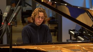 Download lagu Justus Eichhorn - Liszt: Grande Étude de Paganini No.2  mp3