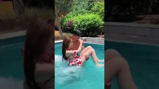 （割とイケメンな奴の場合）初・女性の容姿によってボディタッチ度合いが違いすぎる係員picky body touches⑥ #塩対応シリーズ#ウォータースライダー