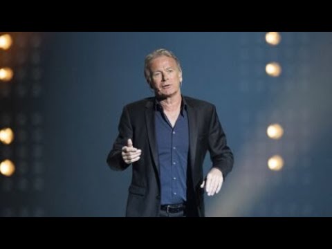 Franck Dubosc se prend une porte de placard dans le visage, Dany Brillant filme la...