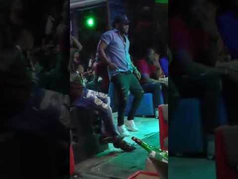 ptite demonstration du yassolo l'arabe mackenzy  le frais