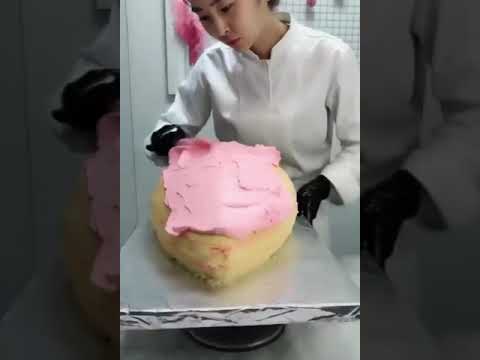 Decorate amazing BIRthdAy cAkE