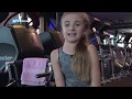 Rebecca heeft de ziekte Osteogenesis Imperfecta en traint in de sportschool