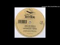 Ragga Twins - Wipe The Needle