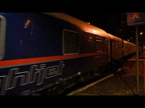 🇨🇿 ČD 362 169-5 with Nightjet 🇦🇹 🇩🇪 456 arrives at st. Bohumin 11.11.2021