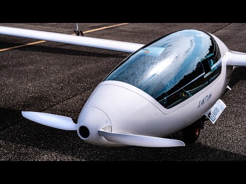 The TESLA of Aviation? New LAK17c FES glider review