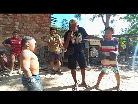 UFC DE GIGANTES NO QUINTAL DE JOÃO LUIZ