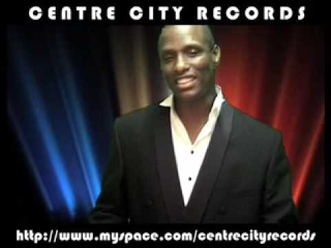 Wayne Hernandez - Listen To Your Heartbeat