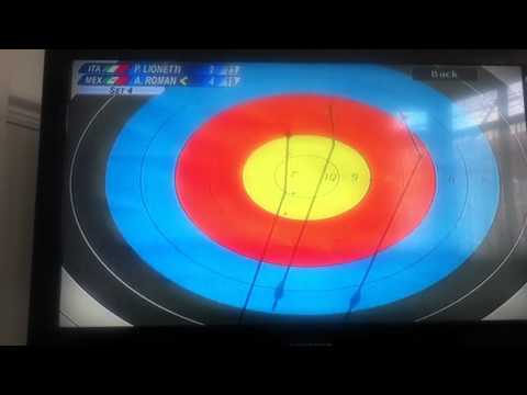 Women's individual archery quarter finals set 4 at London 2