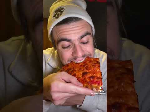 Dave Portnoy’s highest ever rated slice! #foodie #food #pizza #barstool #nyc #nj #foodlover