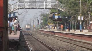 preview picture of video '22210/New Delhi - Mumbai Central AC Duronto Express'