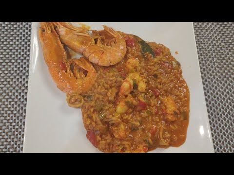 ARROZ MELOSO CON GAMBONES Y CALAMARES