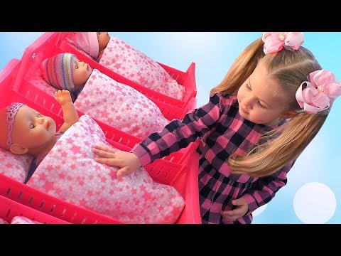 Diana pretend play with Baby Dolls and girl toys