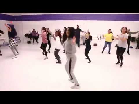 Manpreet Toor Dance on Mickey Singh's Song Must watch