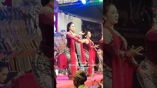 Download lagu SINDEN HANI KUSUMA #sinden #biduan #dangdut #campursari #budayajawa mp3