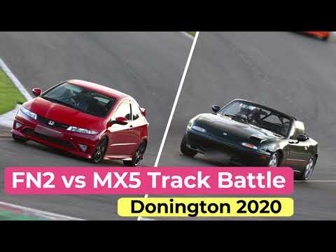 Honda Civic type R FN2 vs mazda MX5 Track Battle - Donington Park