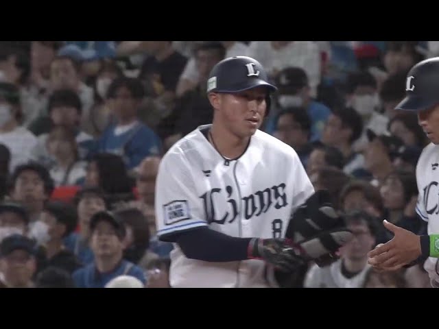 【5回裏】ライオンズ・渡部聖弥 ルーキーが開幕戦で三遊間を抜けるプロ初ヒットを放つ!! 2025年3月28日 埼玉西武ライオンズ 対 北海道日本ハムファイターズ