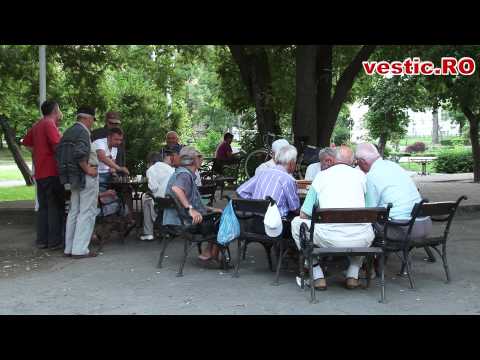 Parcul „Mihai Eminescu”, locul de întâlnire al şahiştilor pensionari