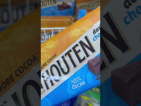 VAN HOUTEN COCOA CHOCOLATE #shorts #sweet #chocolate #cocoa #satisfying #fyp #yummy #viral