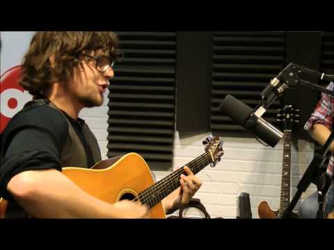 Naosol & Waxx - Gorillaz Cover - Session Acoustique OÜI FM