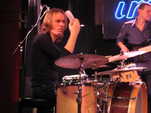 Alternative Drum Technique - Chris Wabich of Sketchy Black Dog -  Iridum 2010