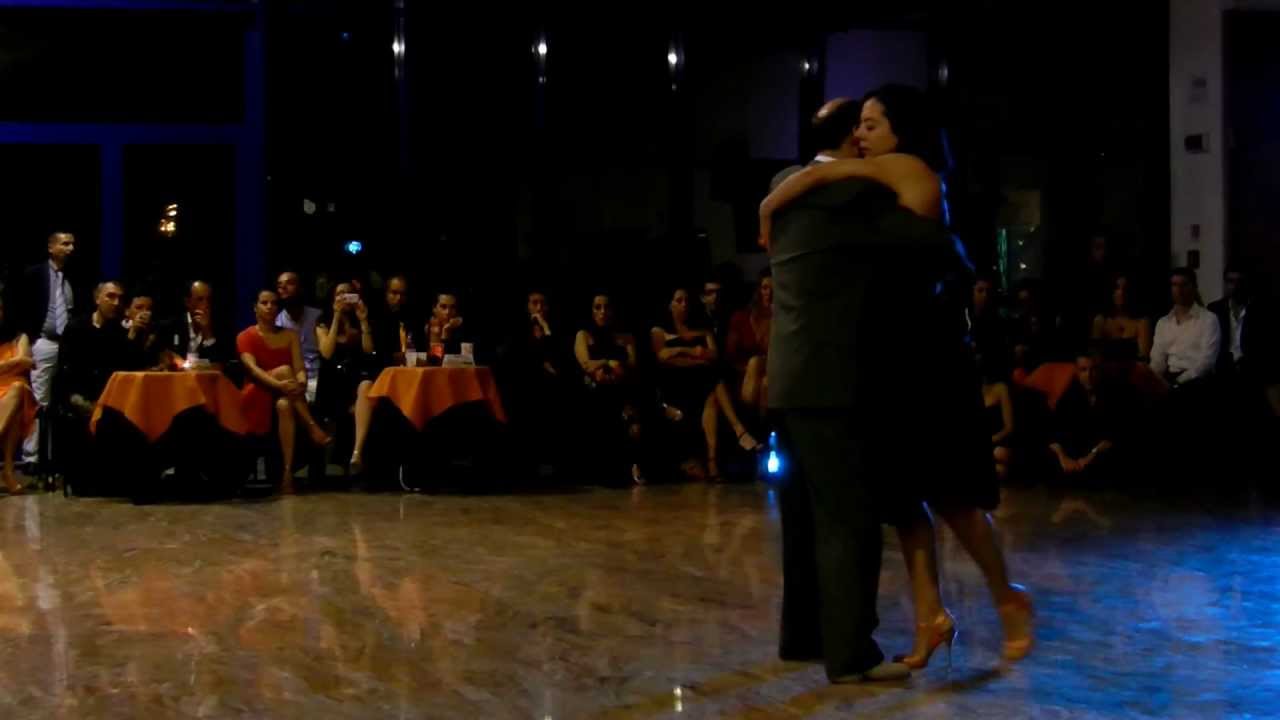 MARIA PLAZAOLA E RICARDO VIQUEIRA BARI 02.06.2012