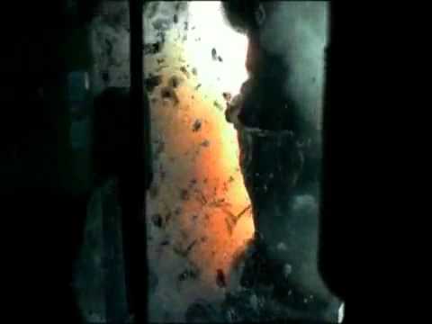 Lil' Cease feat. Lil' Kim, Mr. Bristal & Joe Hooker - Play Around