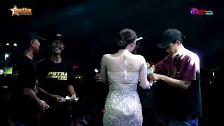 Download lagu Bojo Loro_Fendik Feat Difarina Indra OM Adella_Othoy production mp3 Download lagu Bojo Loro_Fendik Feat Difarina Indra OM Adella_Othoy production mp3