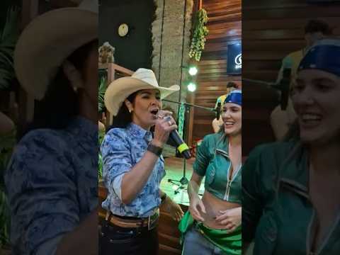 Comitiva Vale do Araguaia no Empório Santa Fé em Trindade-GO Ana Carla Jacob fala verso
