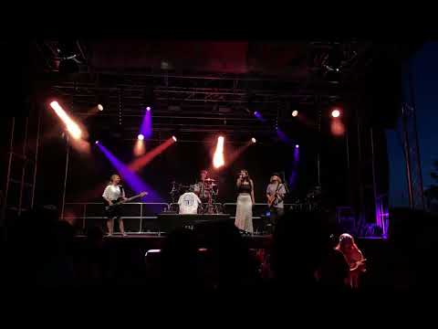 Dunkelblau - Lo Lo Love (Propellerfestival 2025 im Allgäu)