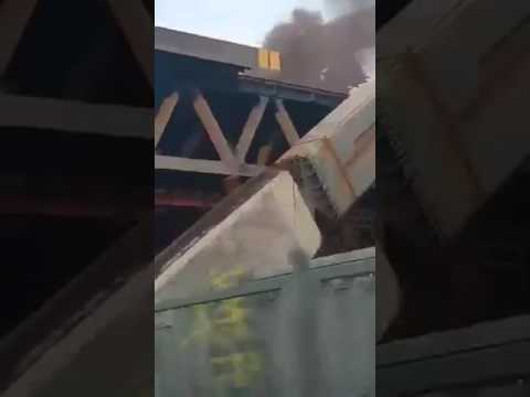 В Киеве горел Подольский мост