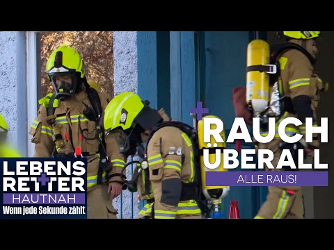 Niemand weiß, wie viele noch drin sind - Brandalarm im Wohnhaus | Lebensretter hautnah