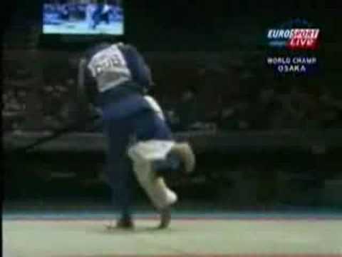Judo 2003 Osaka Leyen (CUB) - Ueno (JPN) [-70kg]
