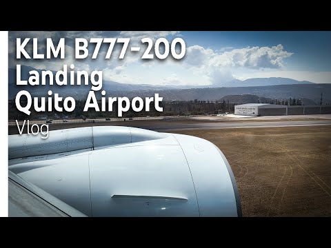 KLM B777-200 Windy and HARD LANDING at Quito Airport | 4K 60FPS