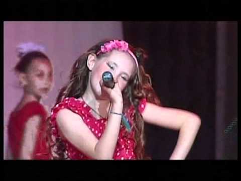 Djurdjevdanski festival 2010: Viktorija Fadeeva - Mala Emi