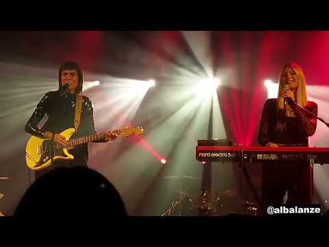 NATALIA LACUNZA Mi Sitio y presenta a la banda              Oasis Club Zaragoza 11/11/22