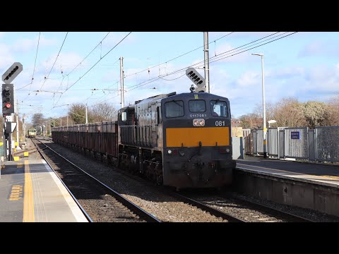 Irish Rail 071 Class Loco Number 081 With Tara Mines - Clontarf Road, Dublin