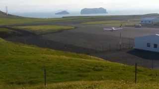 preview picture of video 'Rush hour at Vestmannaeyjar Airport'