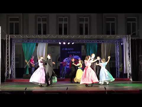 USA's folk dance: Waltz