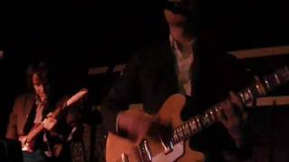 The Young Veins - Defiance @ The Higher Ground