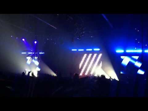 Moguai "Push The Tempo" at Escape From Wonderland 2011