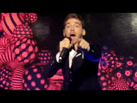 ESCKAZ in Kyiv: Nathan Trent (Austria) - Running on air (@ Euroclub red carpet afterparty)