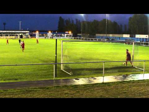 Simon Barraclough makes it 2-1 v Goole AFC