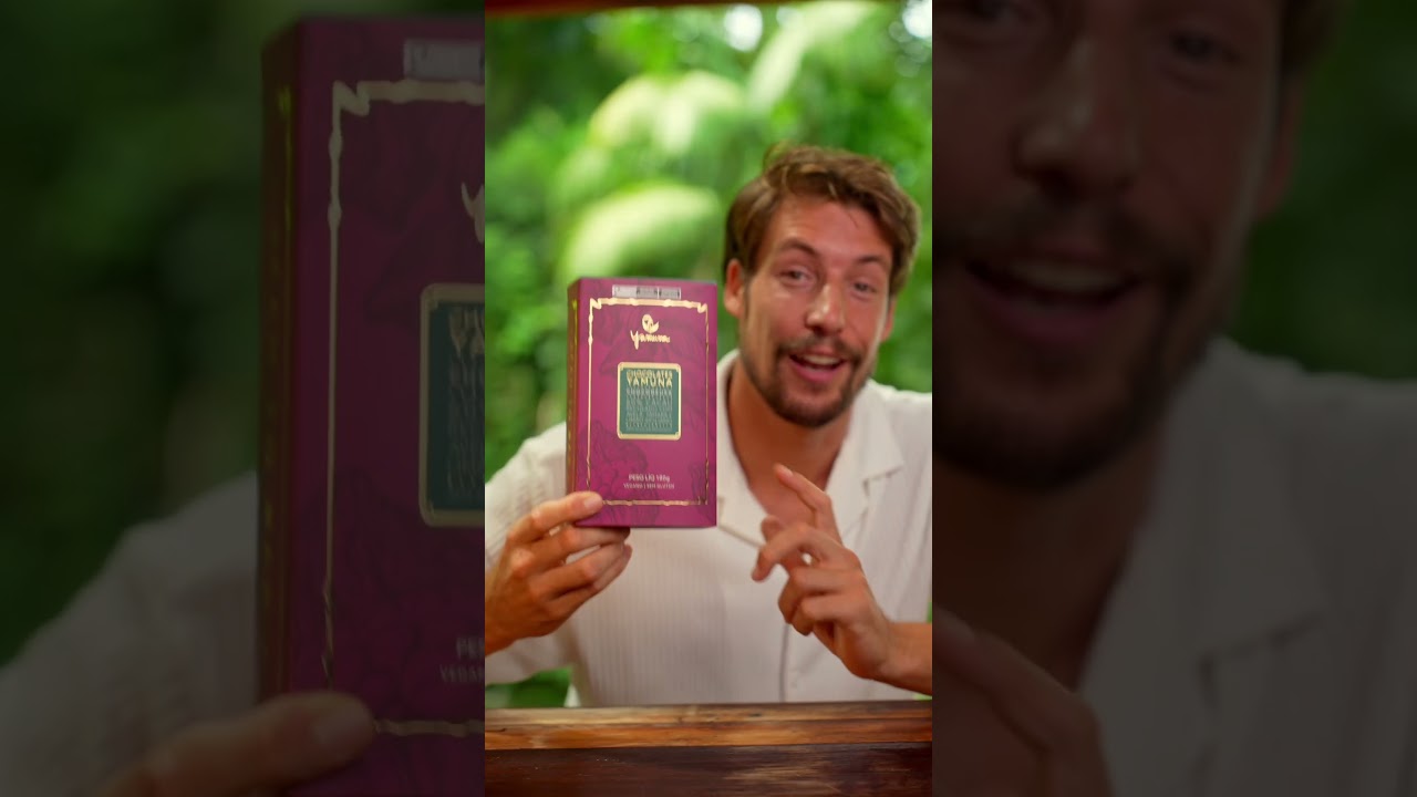 Vídeo de CHOCODEUSA Barra 60% Recheada com Avelã 180g