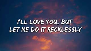Gia Woods - NAIVE (Lyrics)
