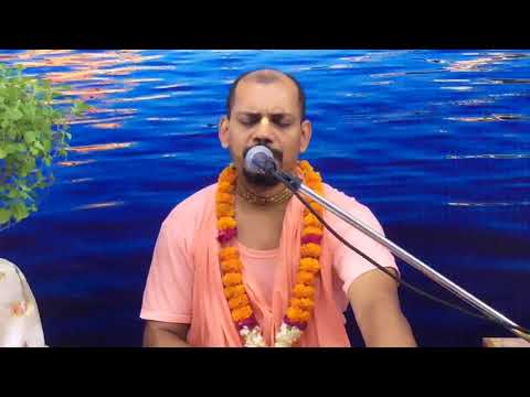 Sri Nanda Nandanastakam - A Live Kirtan on Sri Krishna Janmastami , On 03-09-2018 Morning