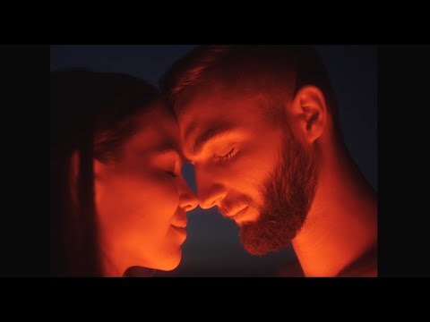 Lotfi Begi x Náksi feat. ÁMOKFUTÓK, DR BRS - A hold dala (Official Music Video)