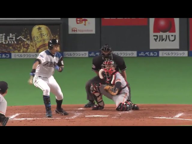 【4回裏】ファイターズ・中島卓 低めをうまくすくい上げるタイムリー!! 2017/6/11 F-G