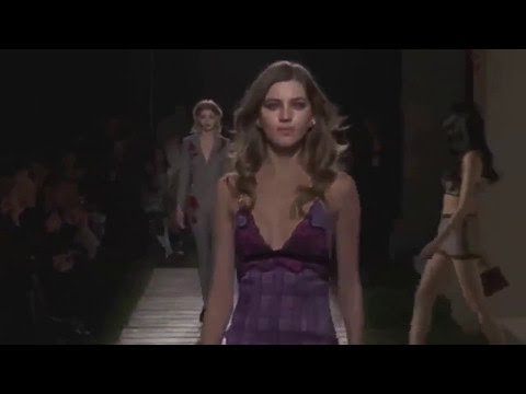 LA PERLA Fall Winter 2017-18 Womenswear Full Show New York - Fashion Channel
