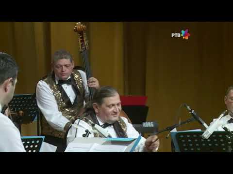 Igra skakavaca(Bora Dugić)-Michael Kurina(solo cimbal) i Narodni orkestar Radovan Marić i prijatelji