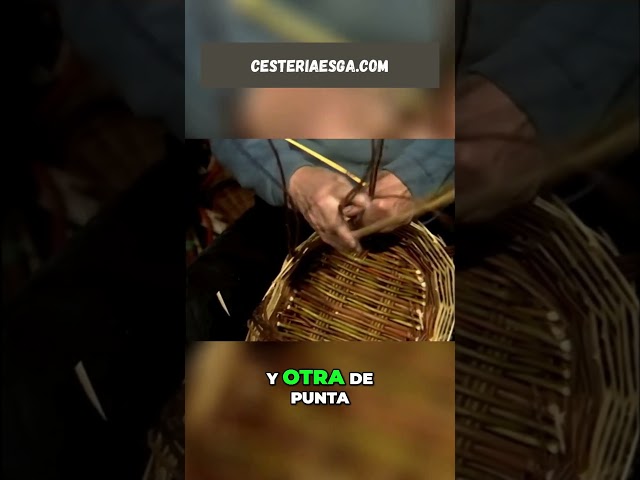Vídeo relacionado con Xiqiggi 4 Piezas Cestas de Mimbre, Conjunto Cestas para Pan, Cestos Mimbre, Paneras de Mesa, Cesta Redonda para Almacenamiento, Frutas y Aperitivos, Marrón y Negro